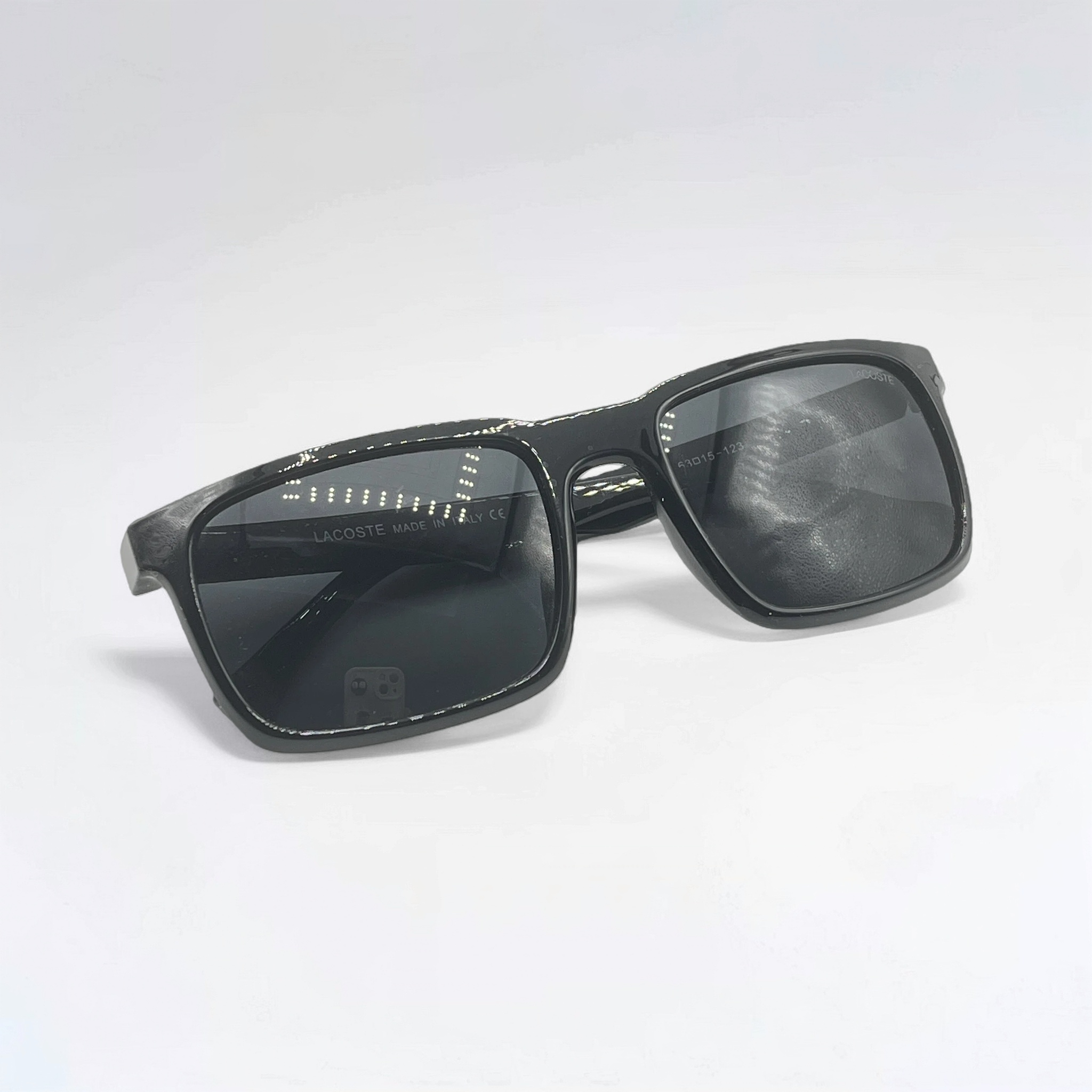 عینک-آفتابی-کلاسیک-لاگوست-مشکی